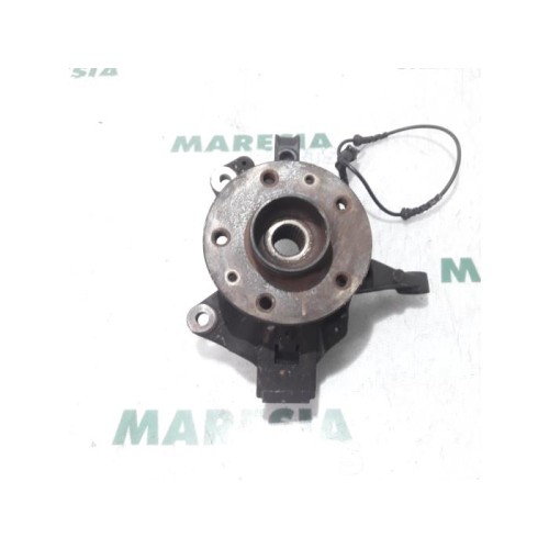 Renault - Megane Scenic - Achsschenkel links vorne