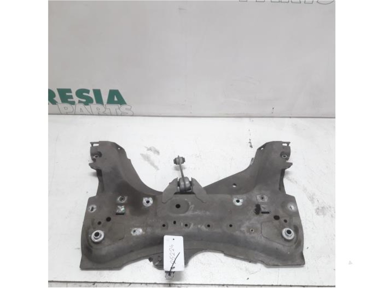 Renault - Clio - Subframe