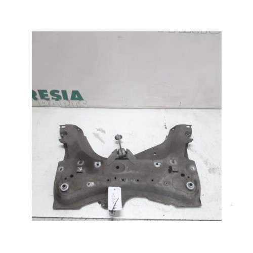Renault - Clio - Subframe