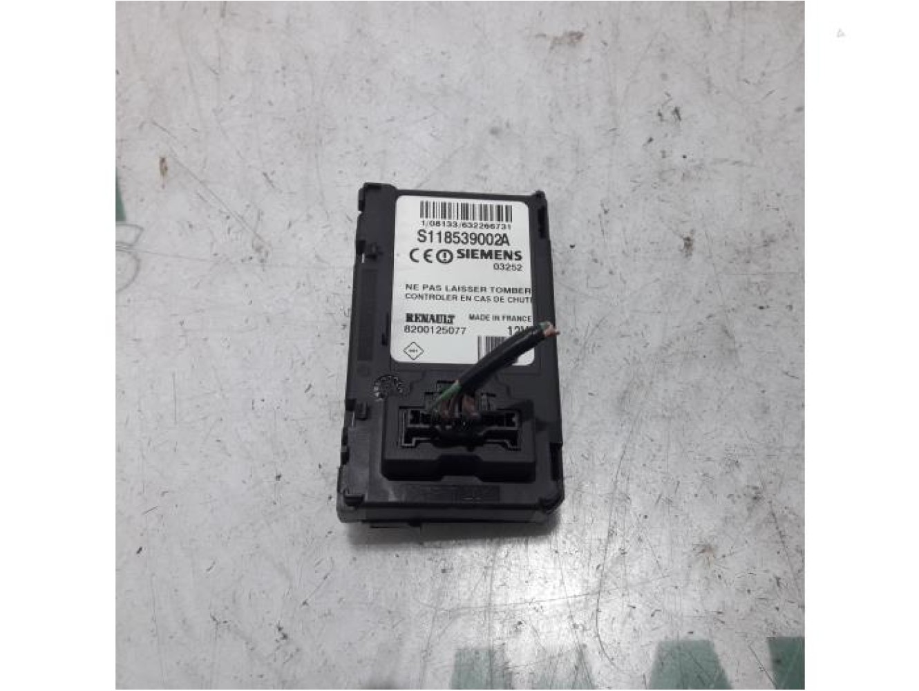 Renault - Megane Scenic - Card reader (lock)