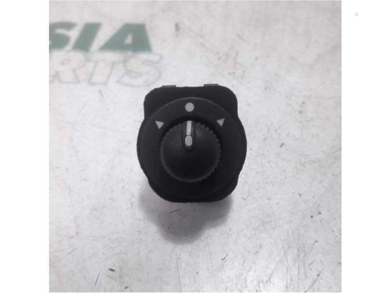 Fiat - Fiorino - Mirror switch