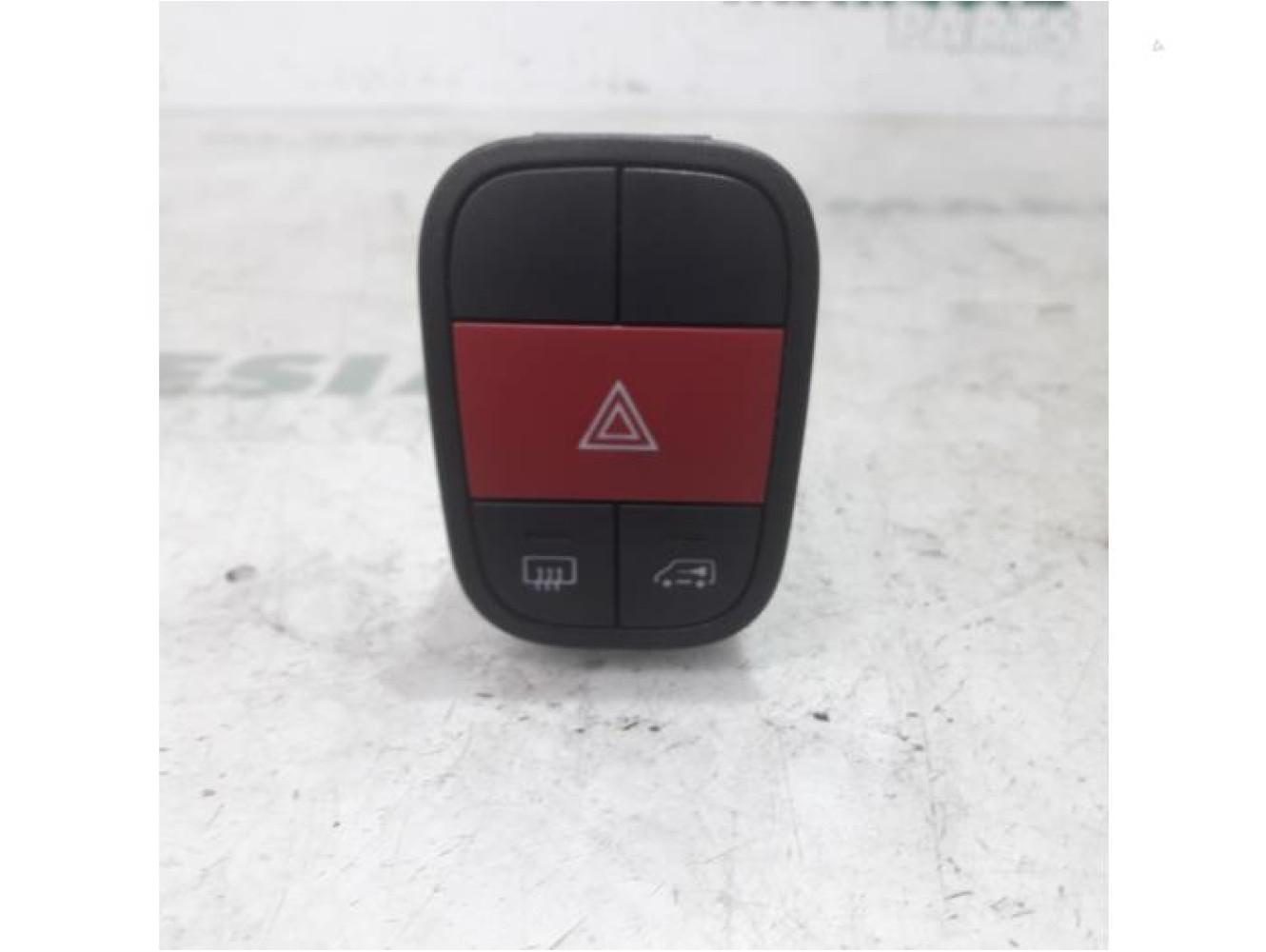 Fiat - Fiorino - Panic lighting switch