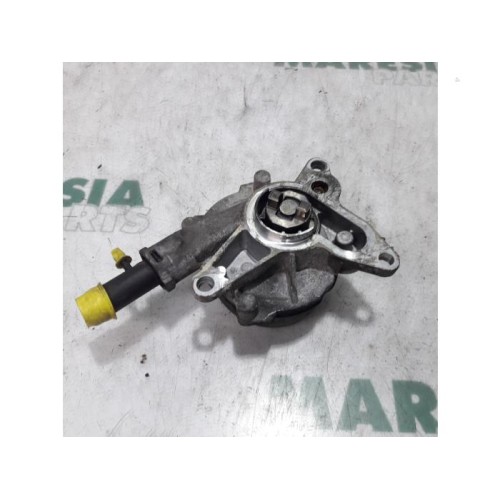 Renault - Master - Vacuum pump (diesel)