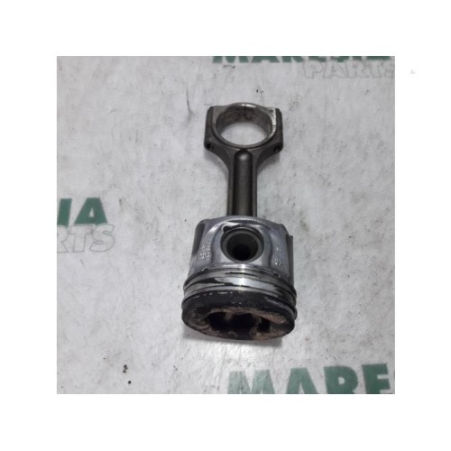 Renault - Master - Piston