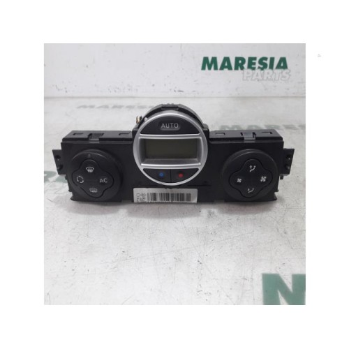 Renault - Megane Scenic - Heater control panel