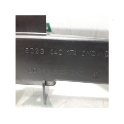 Renault - Megane Scenic - Front panel