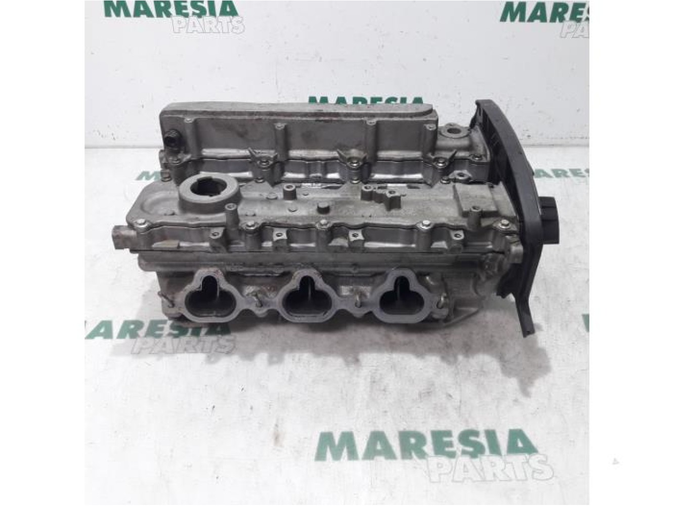 Peugeot - 406 - Cylinder head