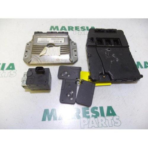 Renault - Megane Scenic - Engine management computer