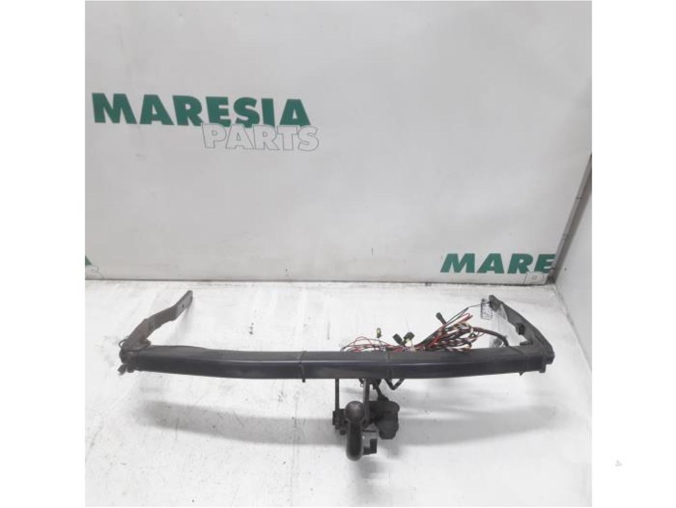 Renault - Scenic - Crochet d'attelage