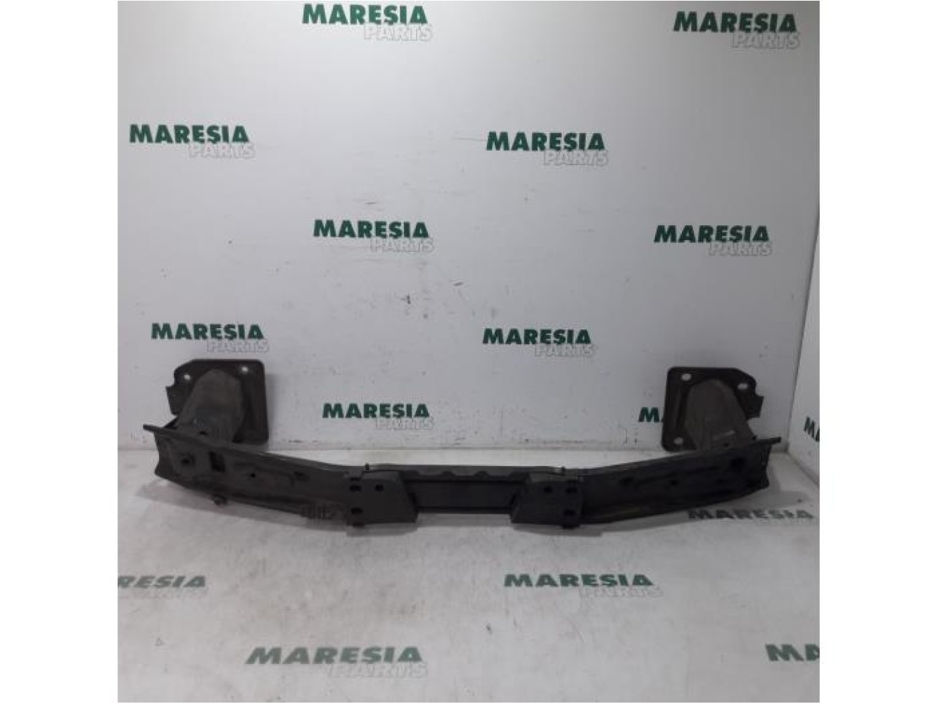 Alfa Romeo - 159 - Front bumper frame