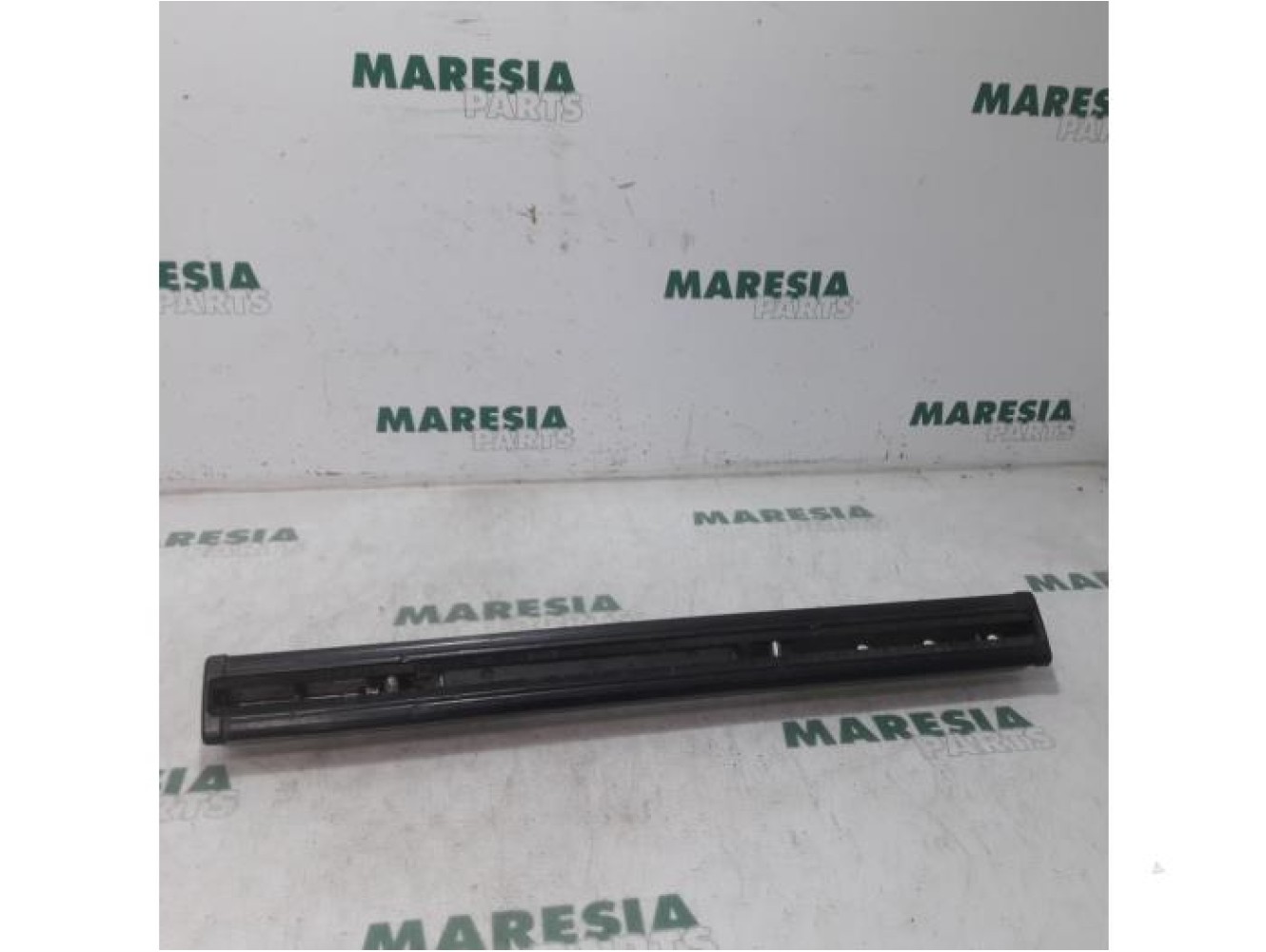 Renault - Espace - Stoel Rails links
