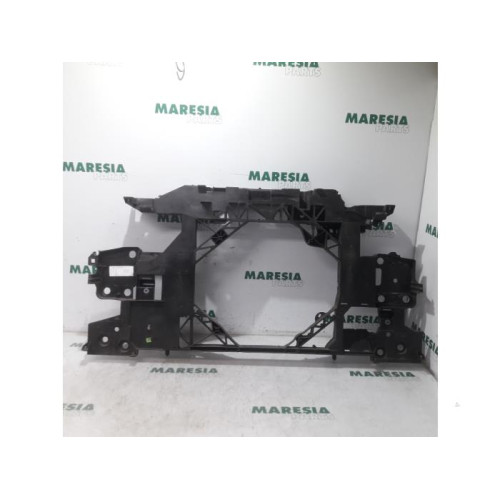 Renault - Scenic - Panneau avant