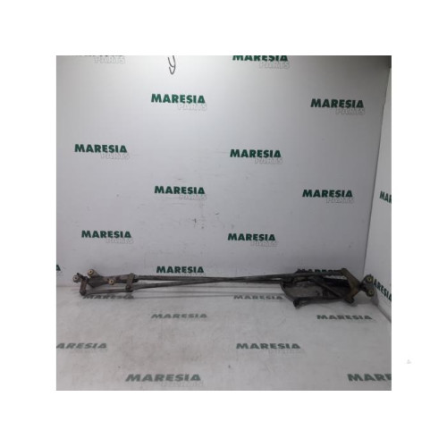 Renault - Espace - Wiper mechanism