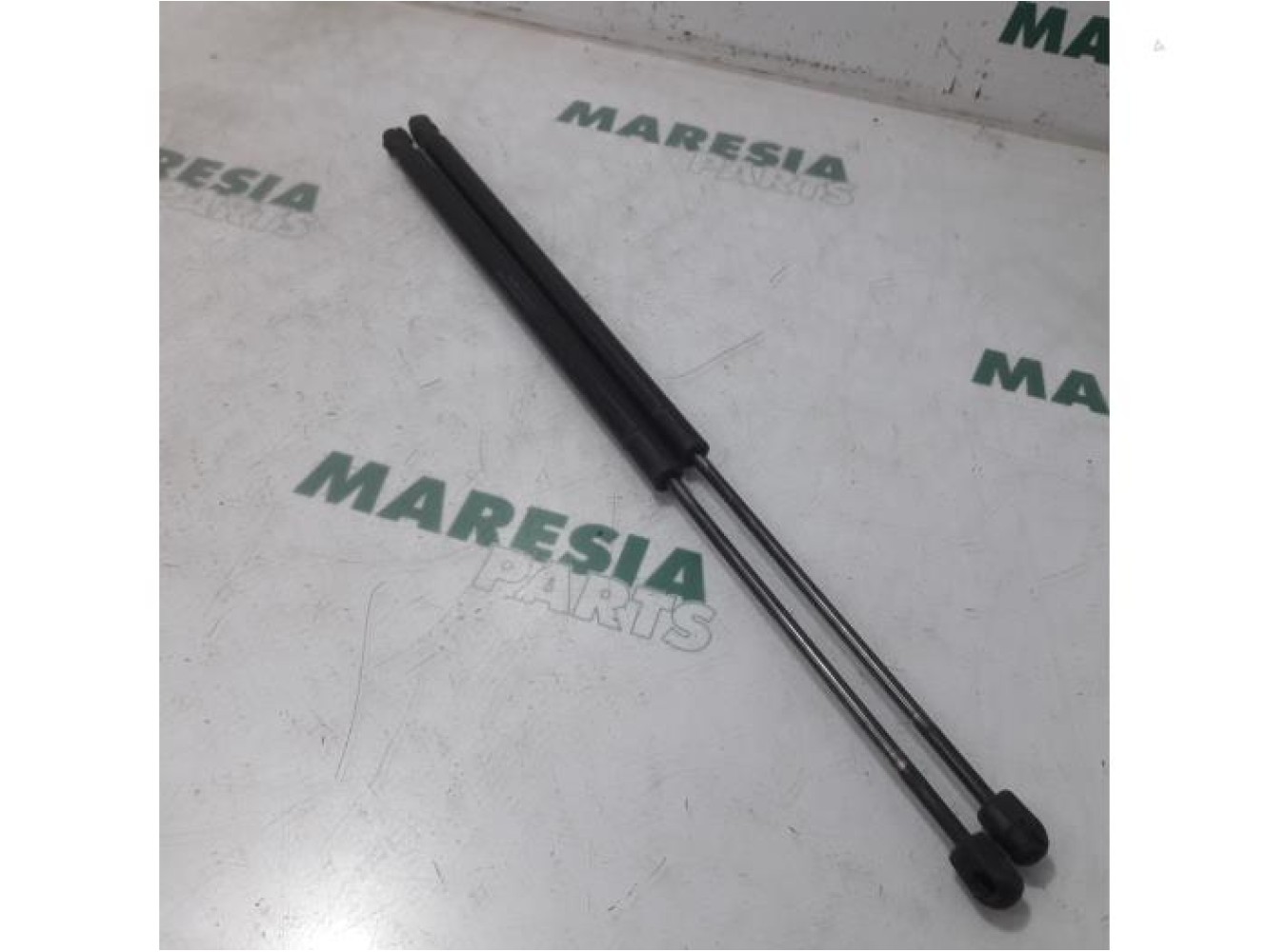 Peugeot - Bipper - Set of tailgate gas struts