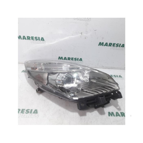 Renault - Scenic - Koplamp rechts