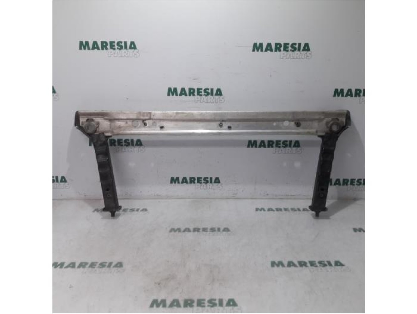 Renault - Scenic - Barre radiateur