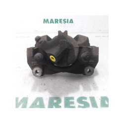 Renault - Scenic - Front brake calliper, left