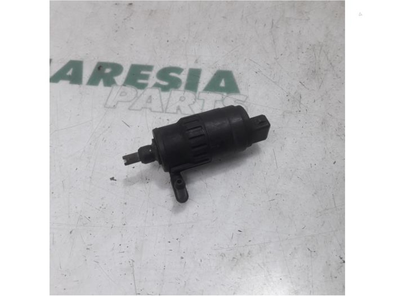 Alfa Romeo - 159 - Scheibensprüherpumpe vorne