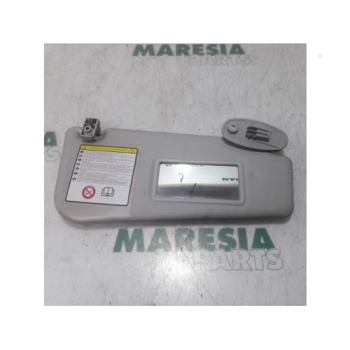 Fiat - Punto - Sun visor