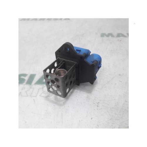 Peugeot - Partner - Cooling fan resistor