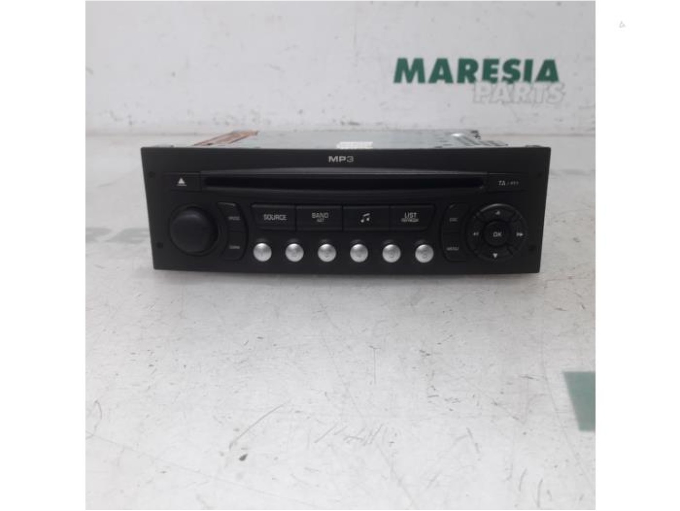 Peugeot - Partner - Radio CD player