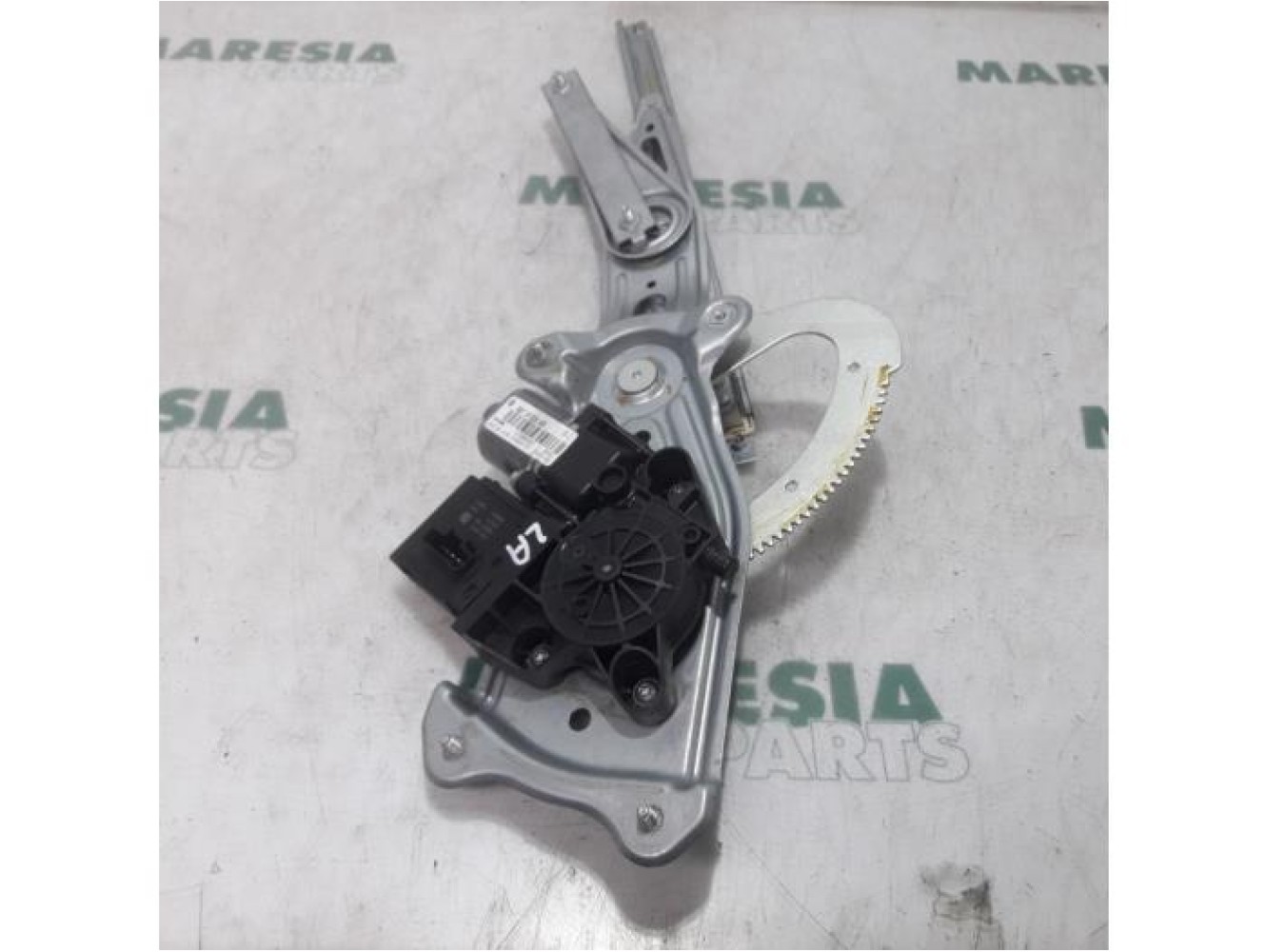 Renault - Scenic - Rear door window mechanism 4-door, left