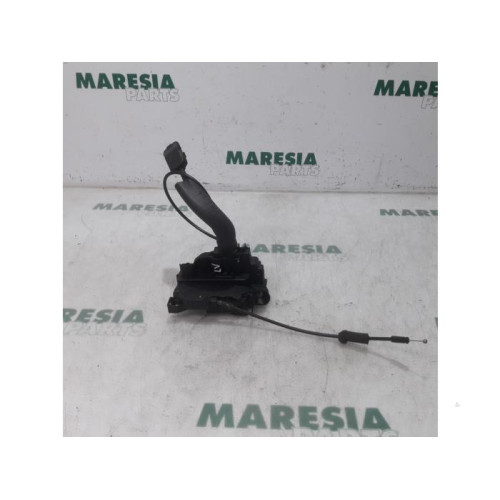 Renault - Scenic - Deurslot Mechaniek 4Deurs links-voor