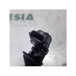 Renault - Scenic - Tailgate lock mechanism