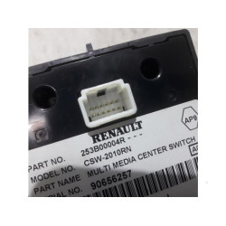Renault - Scenic - Panneau de commandes navigation