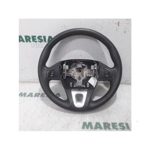 Renault - Scenic - Steering wheel