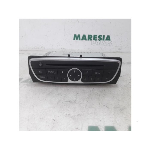 Renault - Scenic - Radio CD player