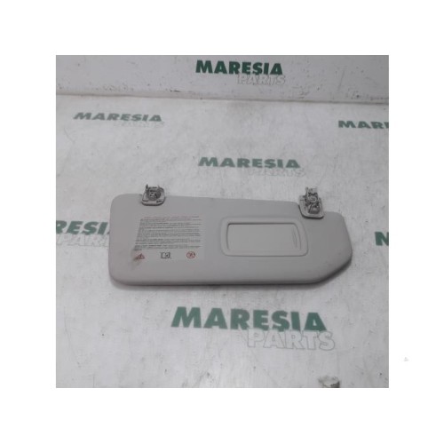 Renault - Scenic - Sun visor