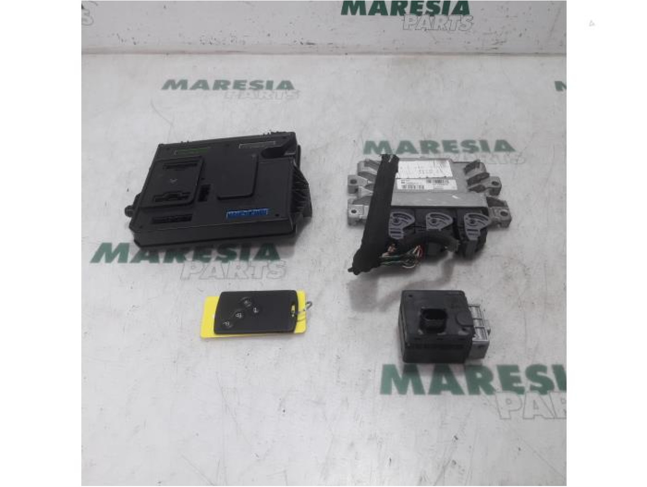 Renault - Scenic - Ordinateur gestion moteur