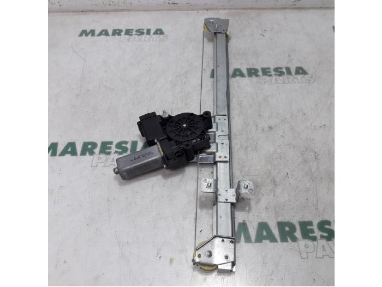 Fiat - Ducato - Window mechanism 2-door, front left