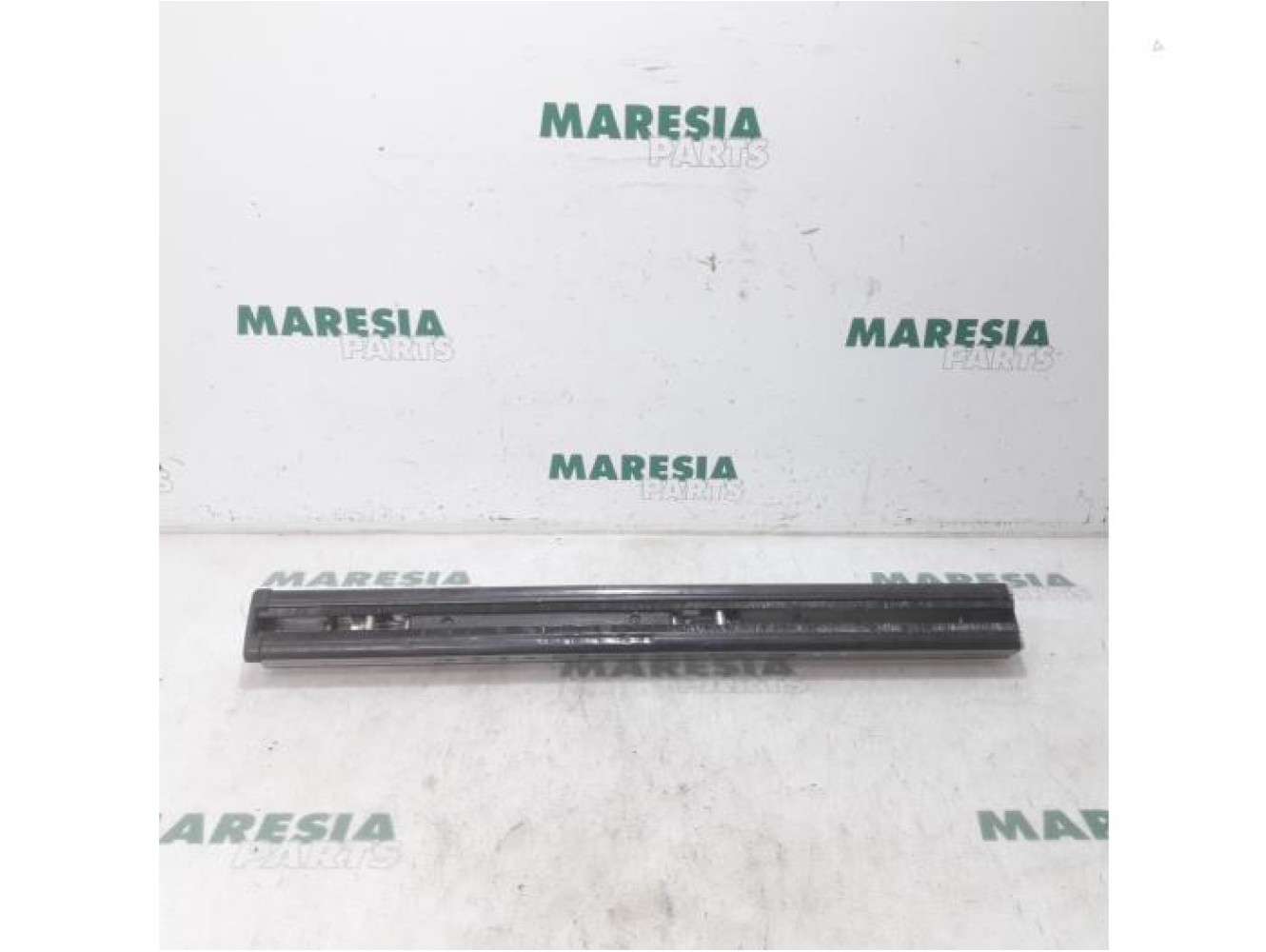 Renault - Espace - Stoel Rails links