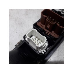 Renault - Espace - Multi-functional window switch