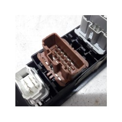 Renault - Espace - Multi-functional window switch