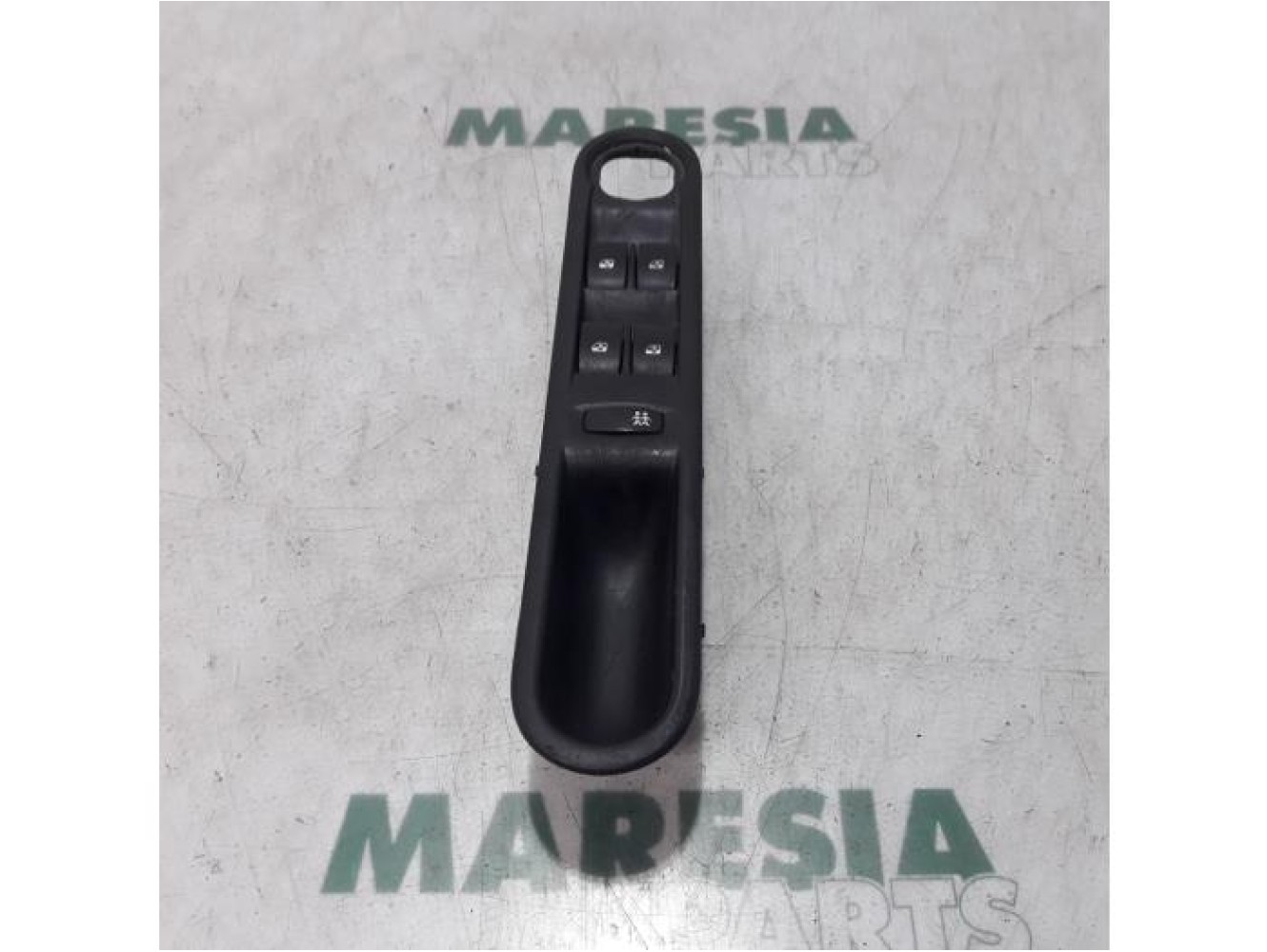 Renault - Espace - Multi-functional window switch