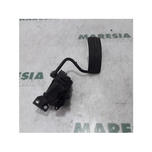 Renault - Espace - Gaspedaalpositie Sensor