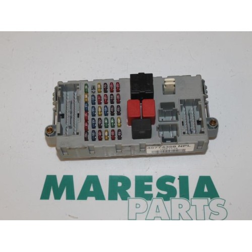 Fiat - Punto - Fuse box