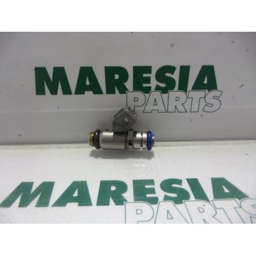 Renault - Megane Scenic - Injector (petrol injection)