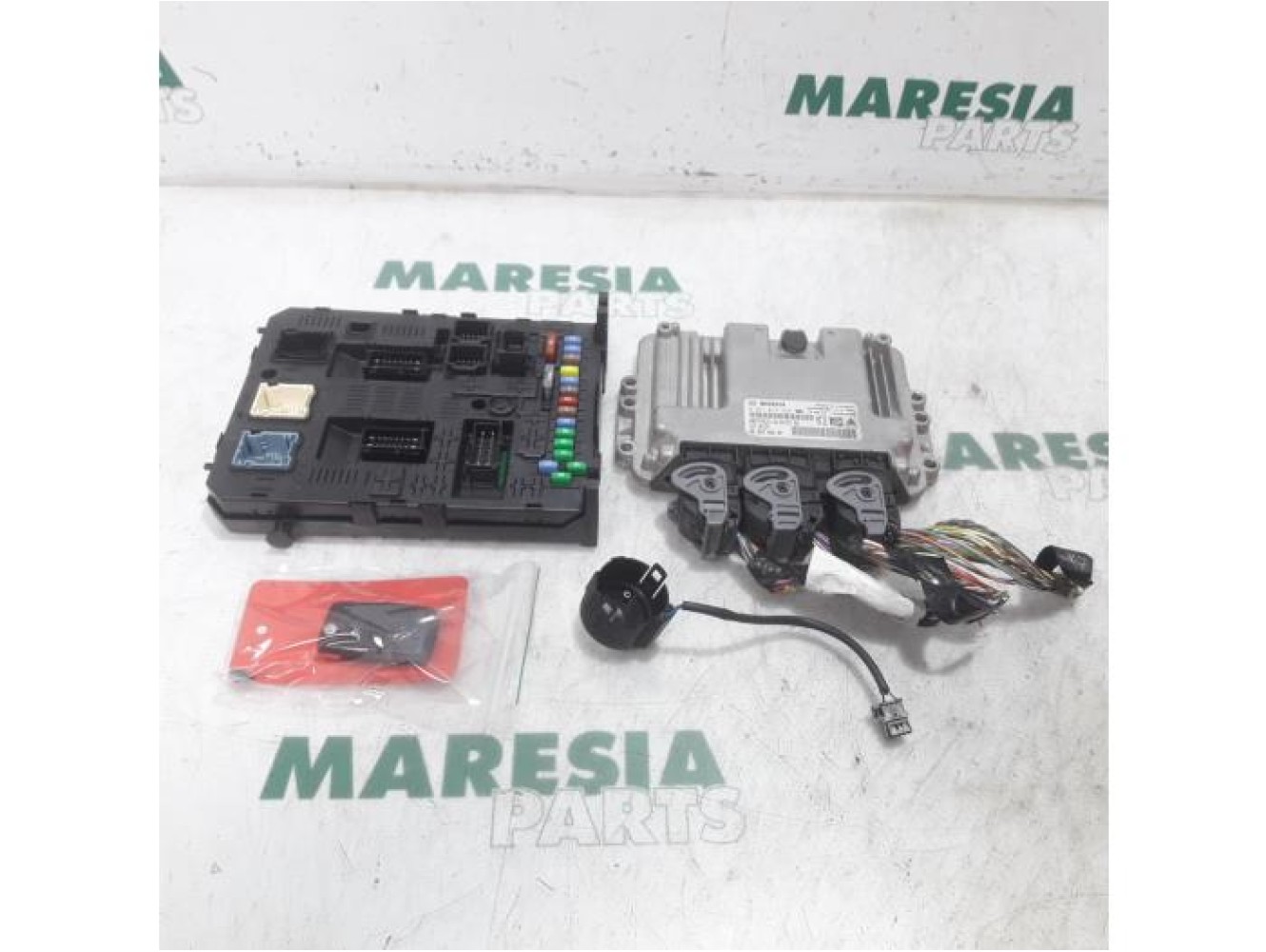 Citroen - C4 Picasso - Engine management computer