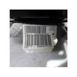 Citroen - C4 Picasso - Steering wheel