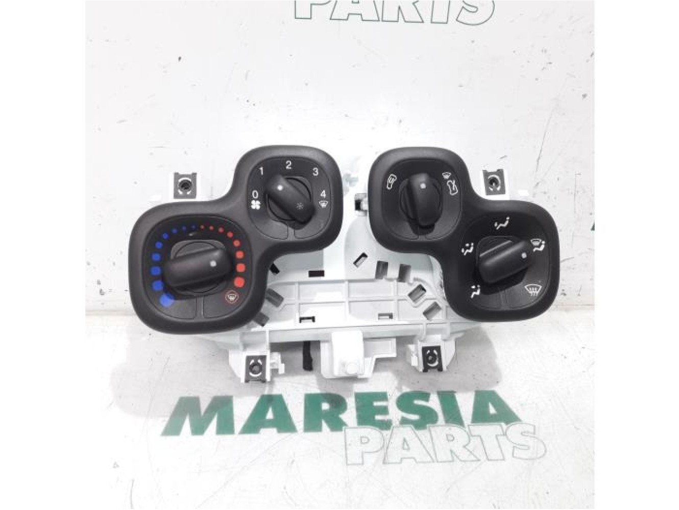 Fiat - Panda - Heater control panel
