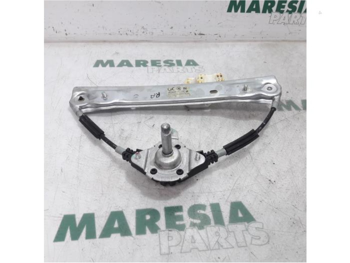 Fiat - Panda - Rear door window mechanism 4-door, right