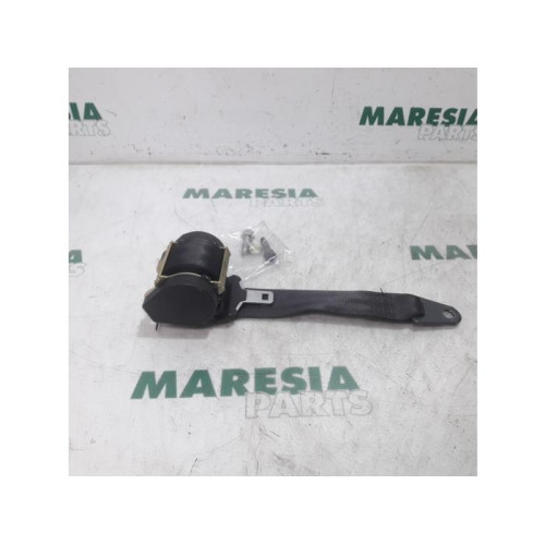 Peugeot - 206 - Sicherheitsgurt links hinten