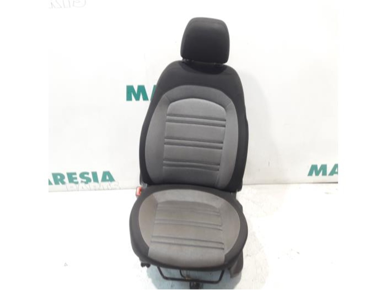 Fiat - Punto - Sitz links