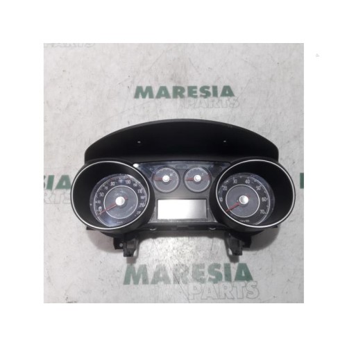 Fiat - Punto - Instrument panel