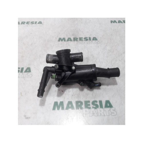 Peugeot - 407 - Thermostat housing