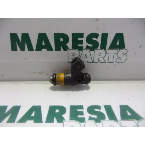 Renault - Megane - Injector (petrol injection)
